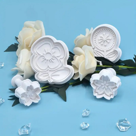 8 Different Flower Shape Plunger Cutter